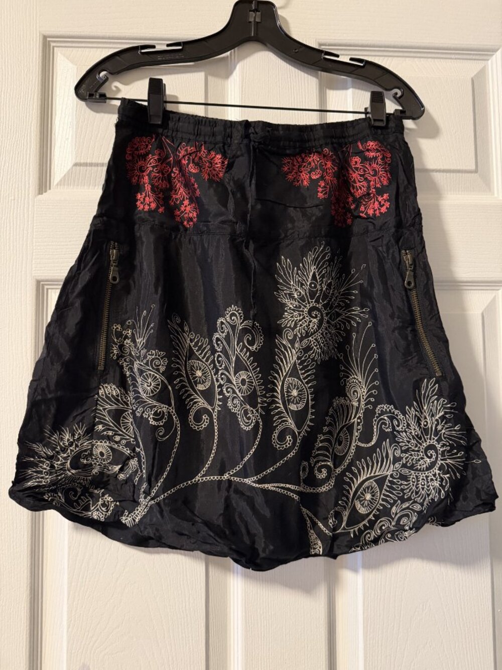 Desigual Bubble skirt with twin zippers and pockets size XS